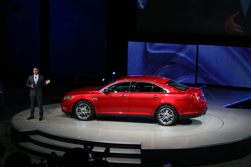 Illustration for article titled 2010 Ford Taurus: A Flagship Returns